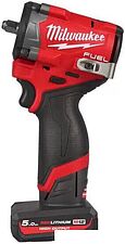 Гайковерт Milwaukee M12 FCIWF38G3-502X Fuel 4933493452 (с 2-мя АКБ, кейс)
