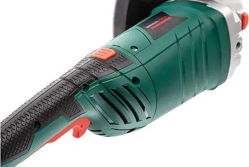 Угловая шлифмашина Hammer USM2400D