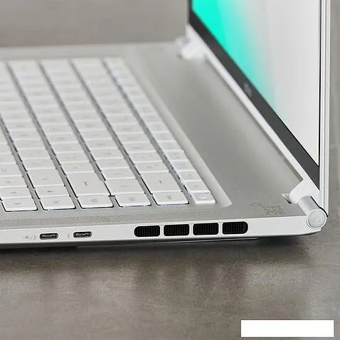 Игровой ноутбук Gigabyte Aero 16 OLED BSF-73KZ994SO