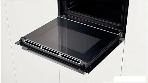 Духовой шкаф Bosch HBG634BS1