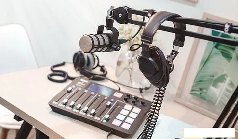 Микрофон RODE PodMic