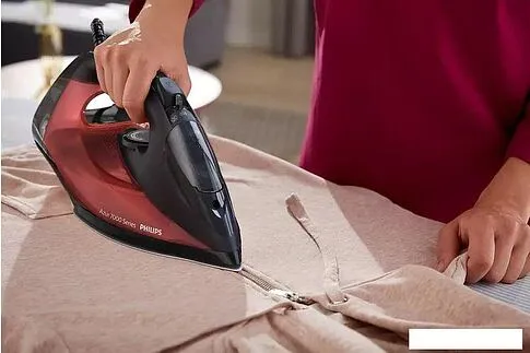 Утюг Philips DST7022/40