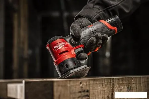 Дельташлифмашина Milwaukee M12FDSS-0B 4933479680 (без АКБ)