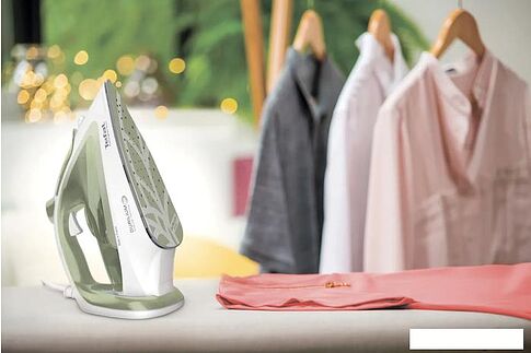 Утюг Tefal Easygliss Eco FV5781E1