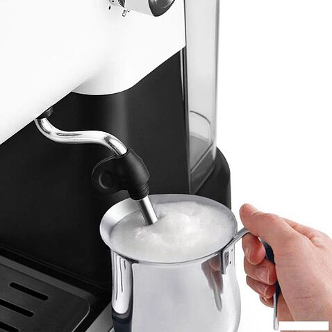 Рожковая кофеварка Kitfort KT-7506