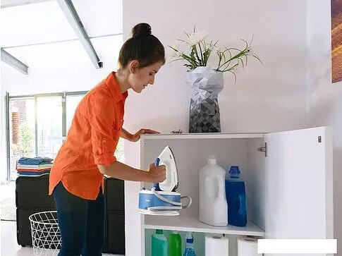 Утюг Braun IS2143 BL