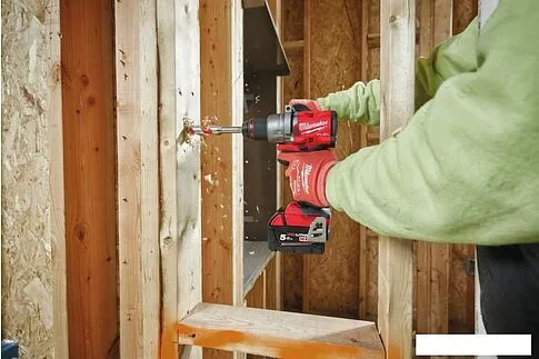 Дрель-шуруповерт Milwaukee M18 FUEL M18FDD3-0 4933498059 (без АКБ)