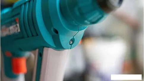 Перфоратор Total TRHLI1601