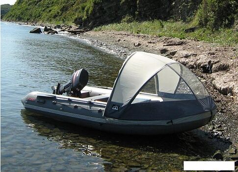 Моторно-гребная лодка Мнев и К Кайман N-360