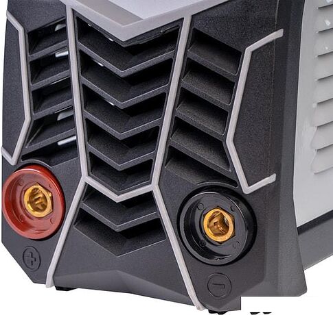 Сварочный инвертор Ставр САИ-220Э