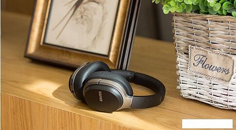 Наушники с микрофоном Edifier W830BT