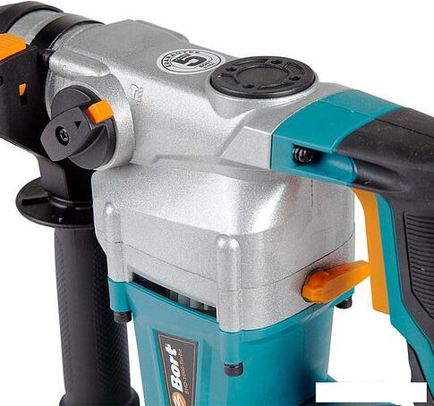 Перфоратор Bort BHD-1000-Turbo