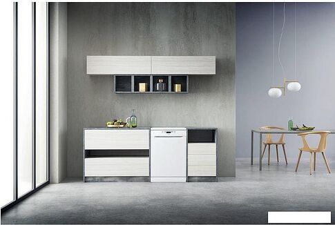 Отдельностоящая посудомоечная машина Whirlpool W2F HD624