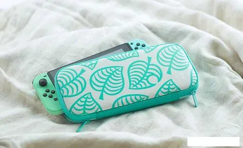 Чехол для приставки Nintendo Animal Crossing: New Horizons (для Nintendo Switch)