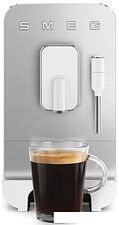 Эспрессо кофемашина Smeg BCC02WHMEU