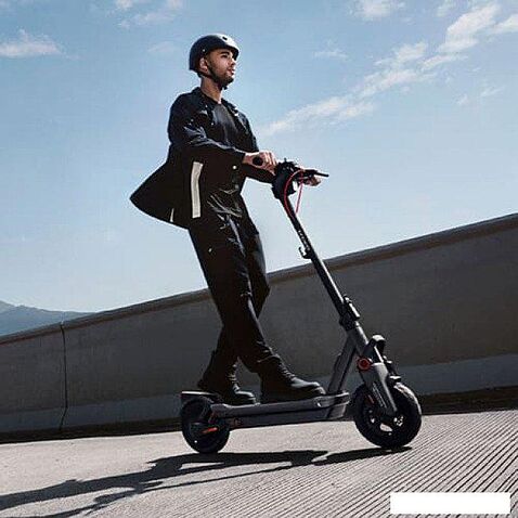 Электросамокат Ninebot Kickscooter MAX G3