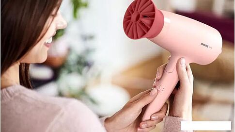 Набор фен + выпрямитель Philips 3000 Series BHP398/00