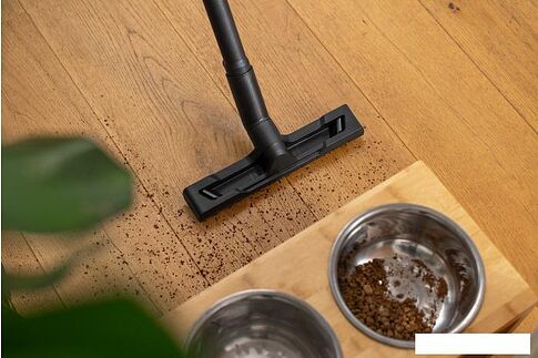 Пылесос Karcher SE 4 1.081-150.0