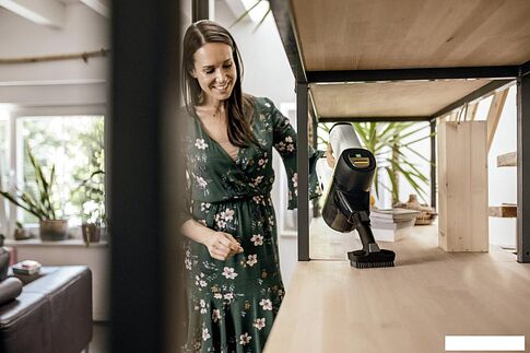 Пылесос Karcher VC 6 Cordless ourFamily 1.198-678.0