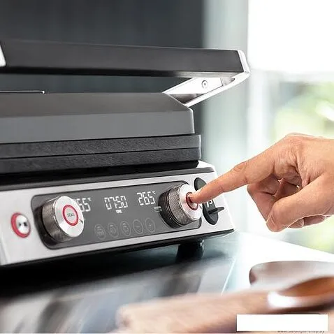 Электрогриль DeLonghi CGH1112DP
