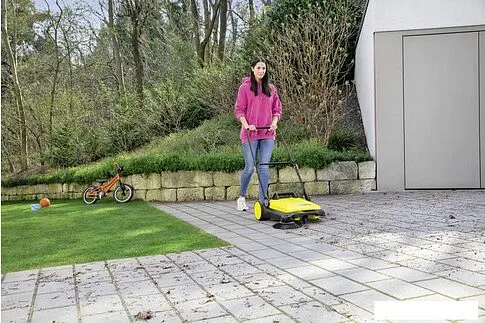 Подметальная машина Karcher Handkehrmaschine S4 1.766-320.0