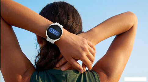 Умные часы Samsung Galaxy Watch9 S 40 мм (кремовый)
