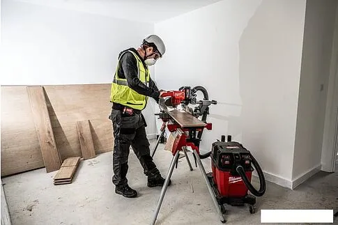Пылесос Milwaukee M18 F2VC23L (без АКБ)
