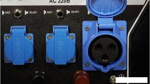 Бензиновый генератор Lifan LF15000E