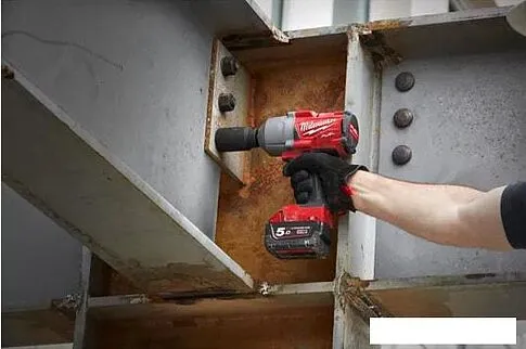 Ударный гайковерт Milwaukee M18 FHIWP12-0X Fuel 4933459692 (без АКБ, кейс)