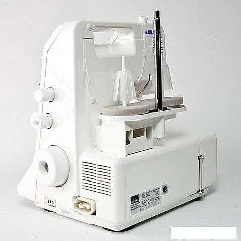 Оверлок Juki MO-654DEN