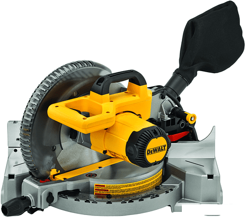 Торцовочная пила DeWalt DWS713