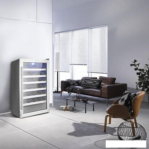 Винный шкаф Kitfort KT-2410