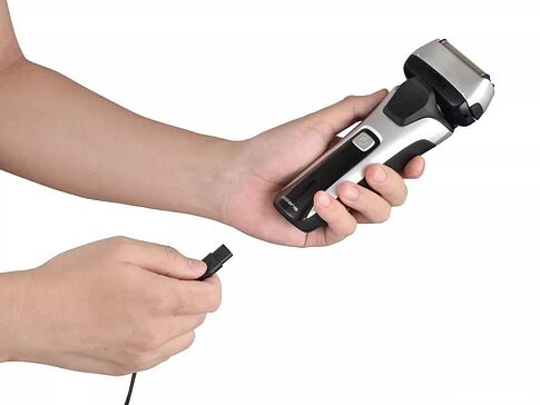 Электробритва Polaris PMF 1015RC wet&dry 7D PROF 3+