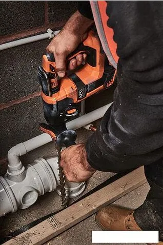 Перфоратор AEG Powertools BBH 18BL LI-502C 4935464753 (с 2-мя АКБ, кейс)