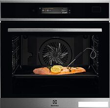 Электрический духовой шкаф Electrolux EOB9S31WX
