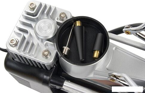 Автомобильный компрессор StarWind CC-300