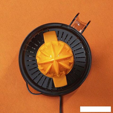 Соковыжималка Scarlett SC-JE50C09