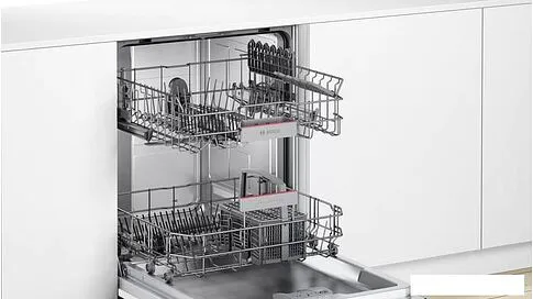 Встраиваемая посудомоечная машина Bosch Serie 4 SMV46JX10Q