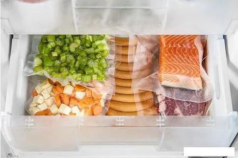 Вакуумный упаковщик Sencor SVS 4010SS