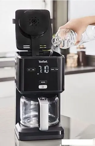 Капельная кофеварка Tefal CM600810