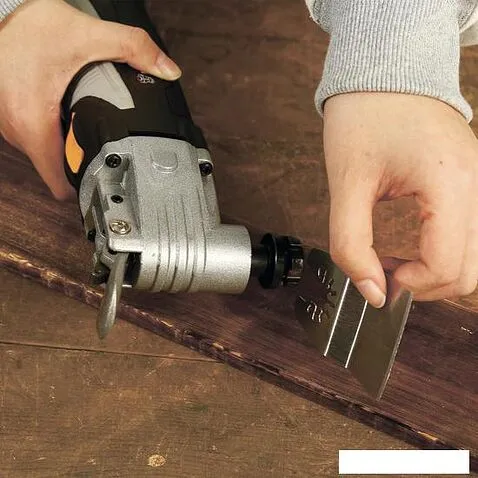 Реноватор Deko DKOT600 SET 38 063-4276