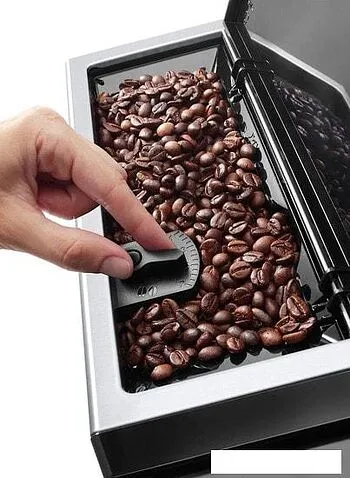 Эспрессо кофемашина DeLonghi Perfecta Deluxe ESAM460.80.MB