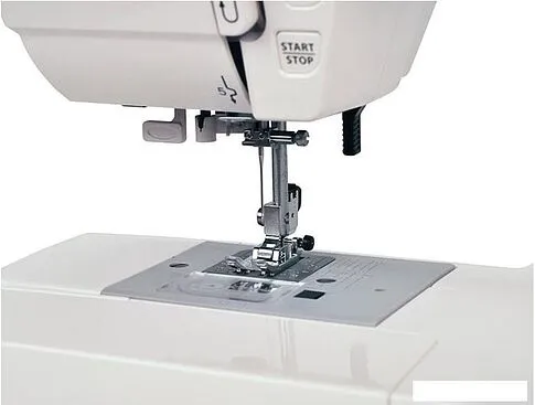 Швейная машина Janome DC3900
