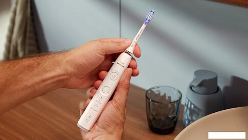 Электрическая зубная щетка Philips Sonicare 7100 HX7420/01