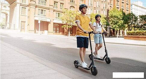 Электросамокат Xiaomi Mi Electric Scooter 3 BHR4854GL (onyx black)