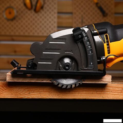 Дисковая погружная  Deko CS-850W 084-1153