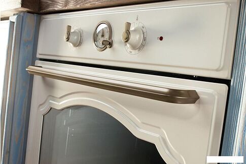 Электрический духовой шкаф Gorenje BO6735CLI
