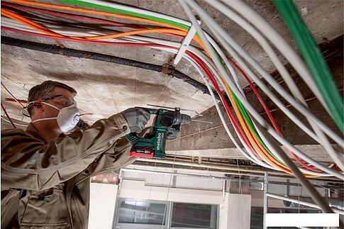 Перфоратор Metabo BH 12 BL 16 600207850 (без АКБ)