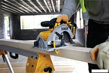 Дисковая (циркулярная) пила DeWalt DCS391NT (без АКБ, кейс) Дисковая (циркулярная) пила DeWalt DCS391NT (без АКБ, кейс)