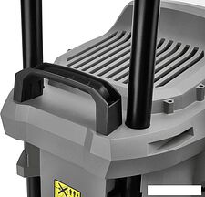 Мойка высокого давления Karcher HD 4/8 Classic 1.520-974.0